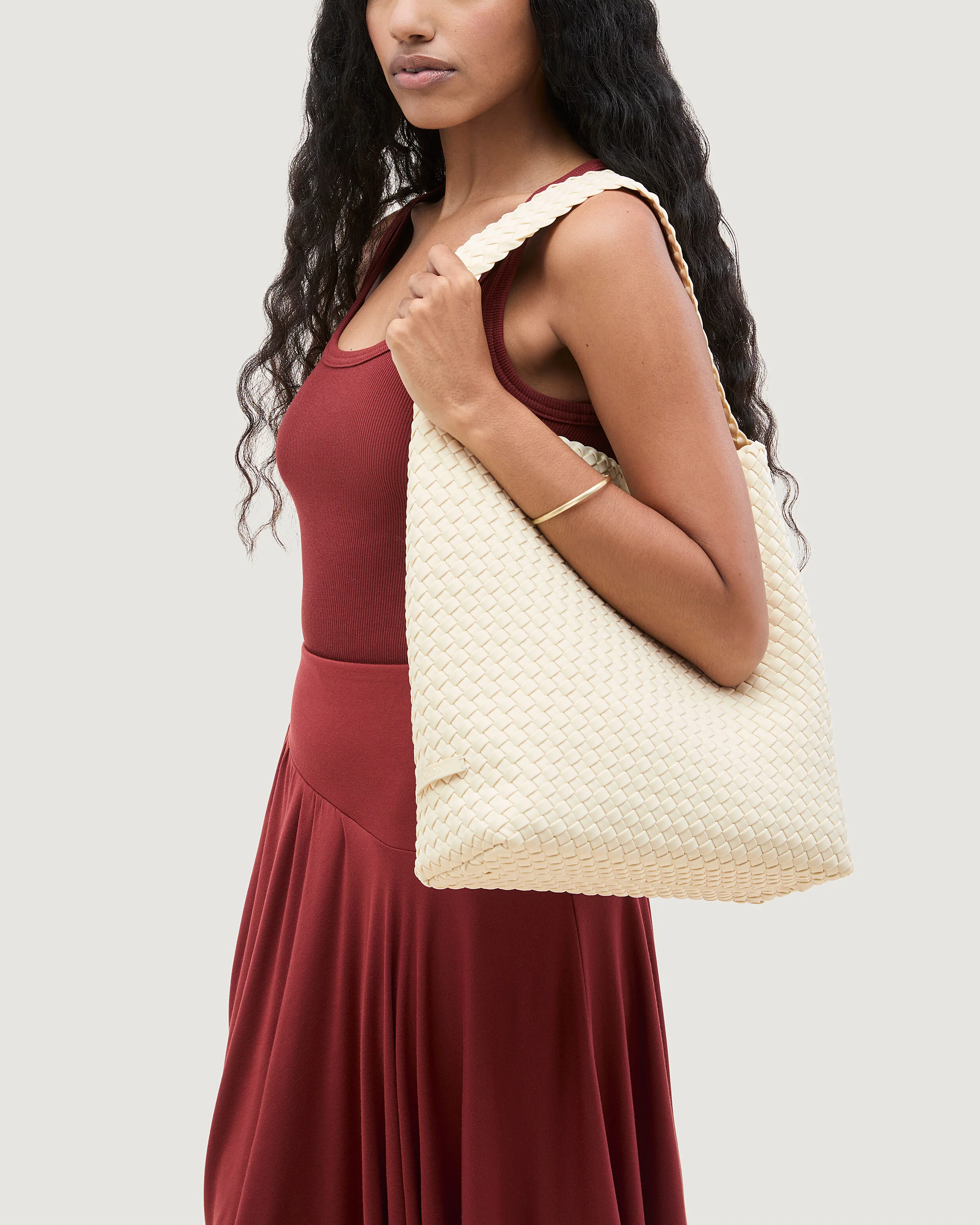 Nomad Medium Hobo | Salt - Image 5