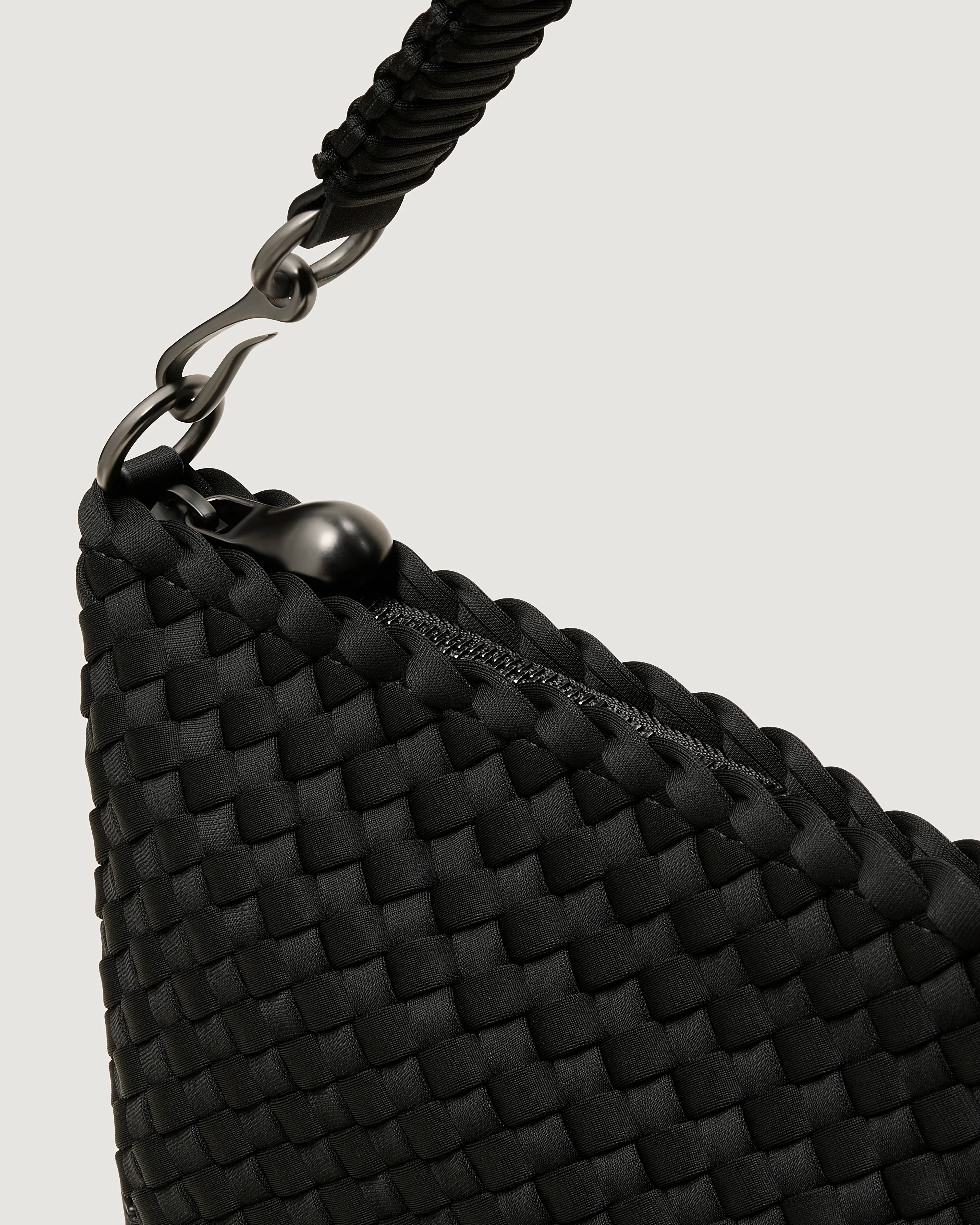 Porto Medium Half-Moon Bag | Onyx - Image 3