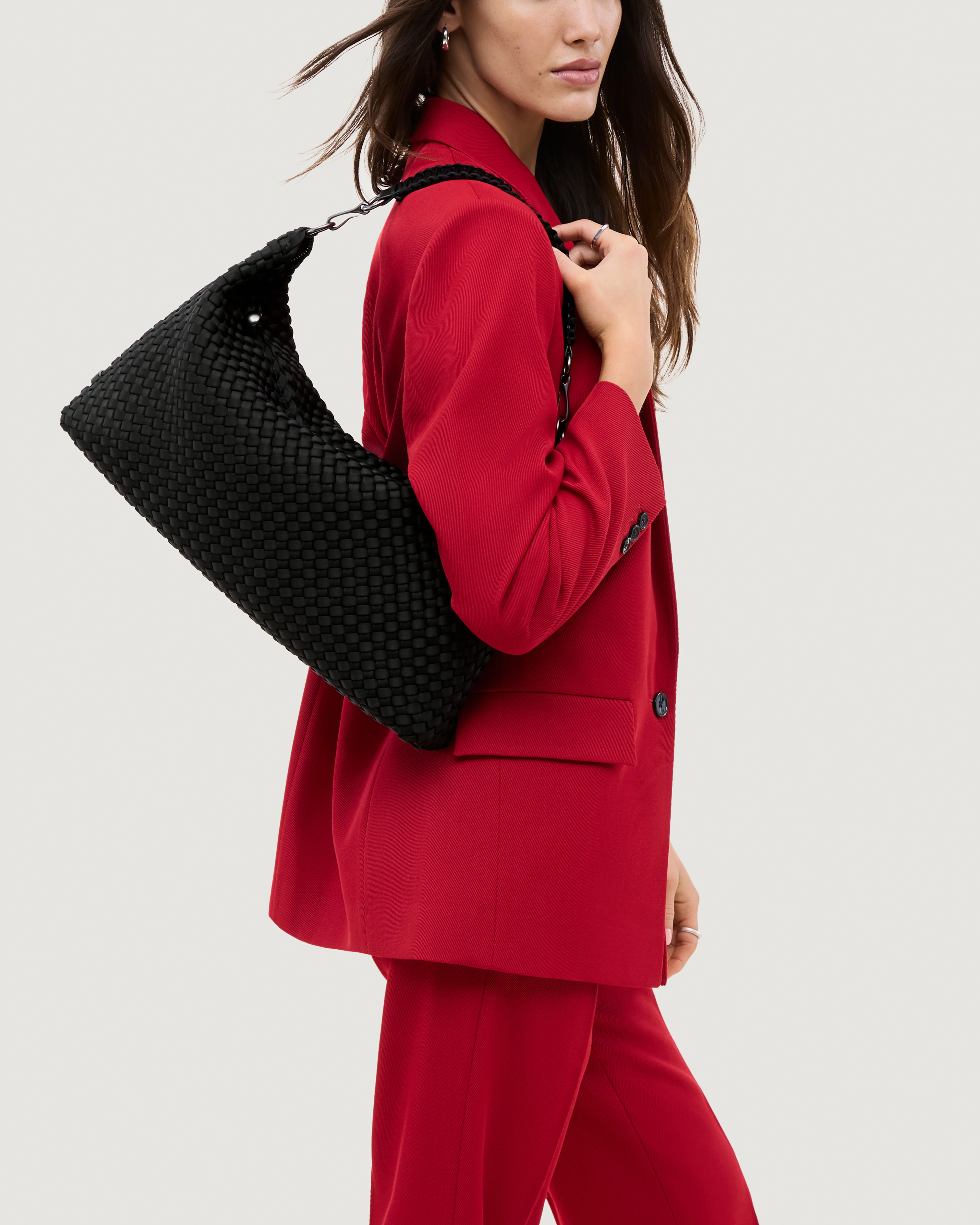 Porto Medium Half-Moon Bag | Onyx - Image 5