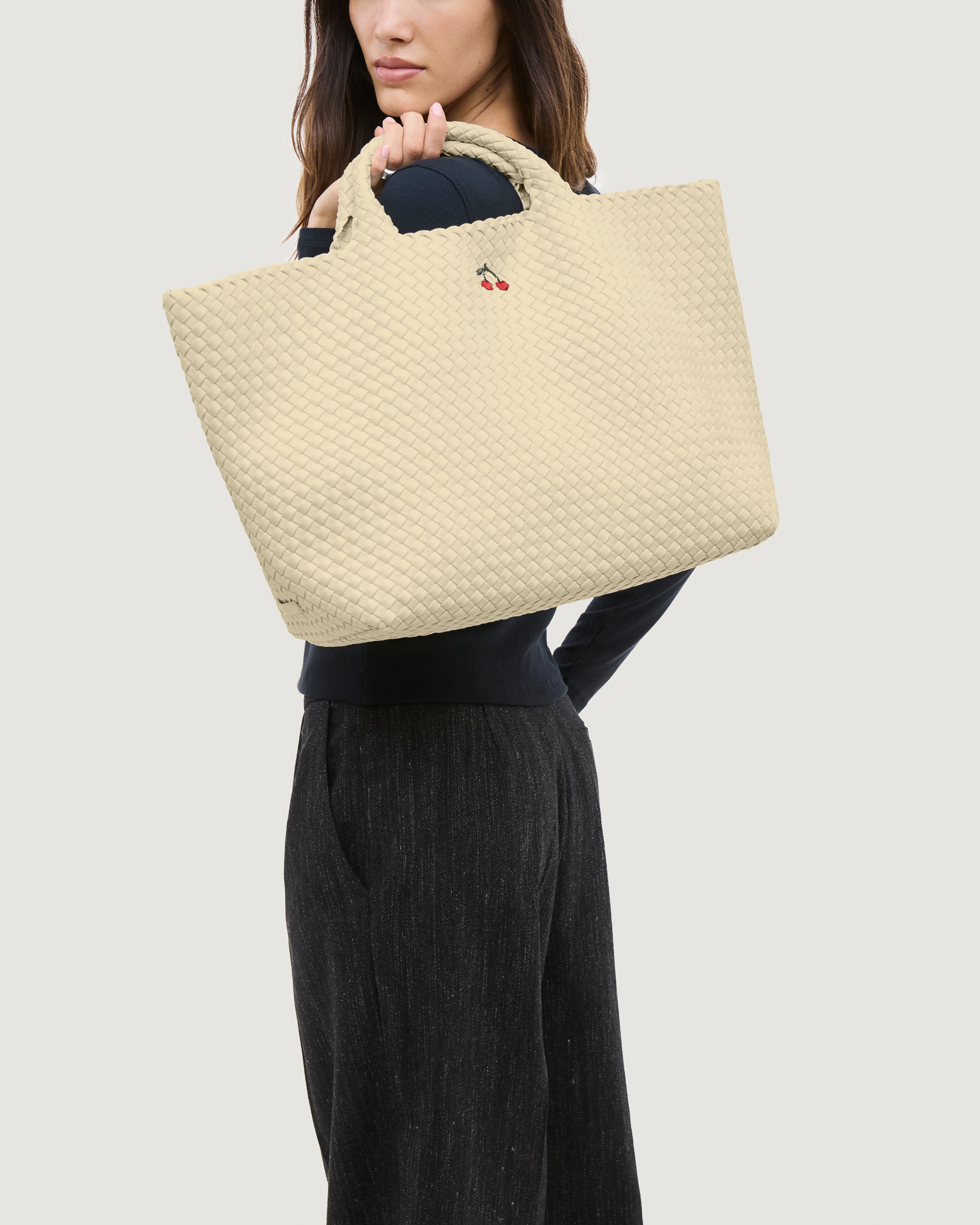 St. Barths Large Tote Cherry | Salt - Image 5