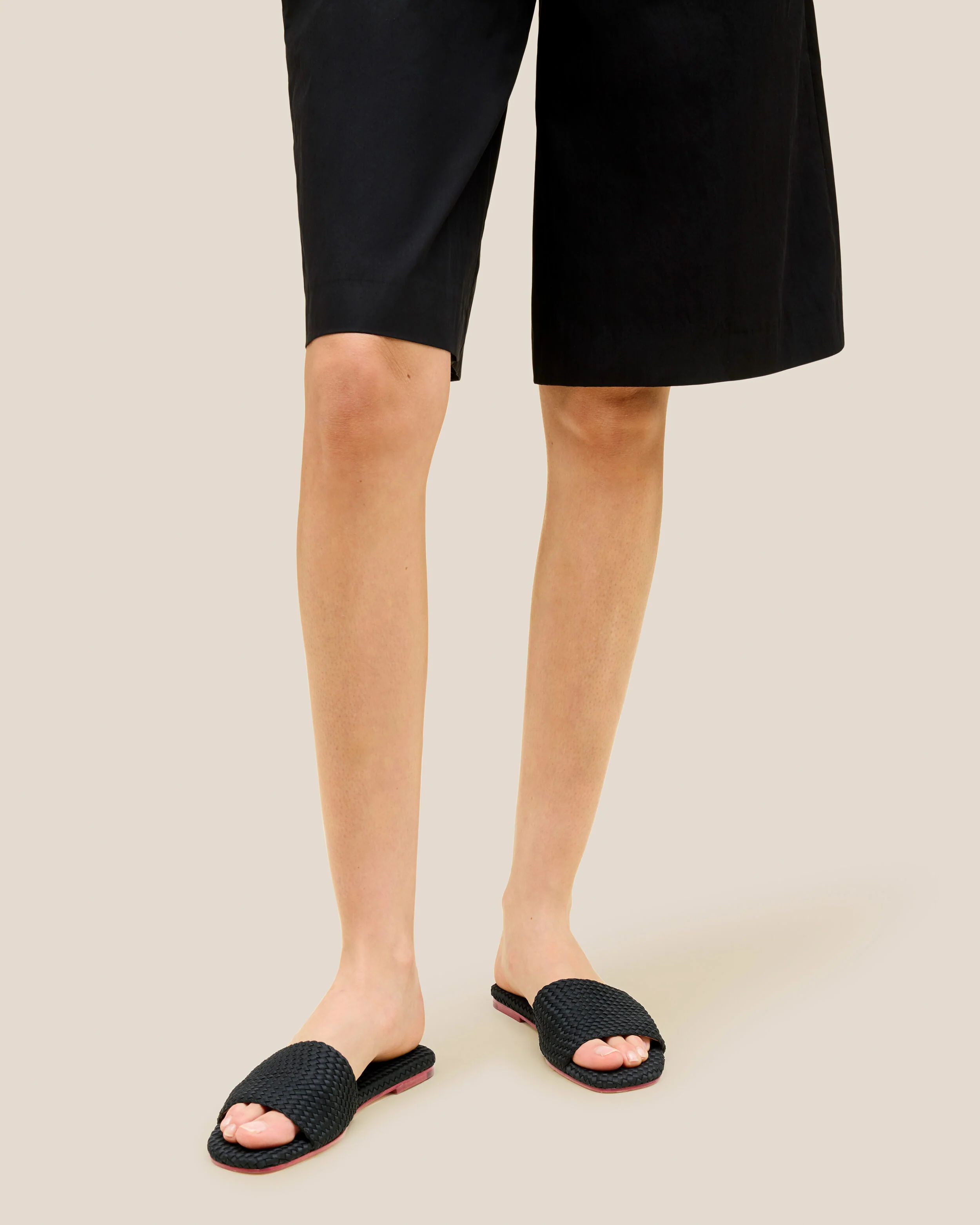 St. Barths Slide | Onyx - Image 5