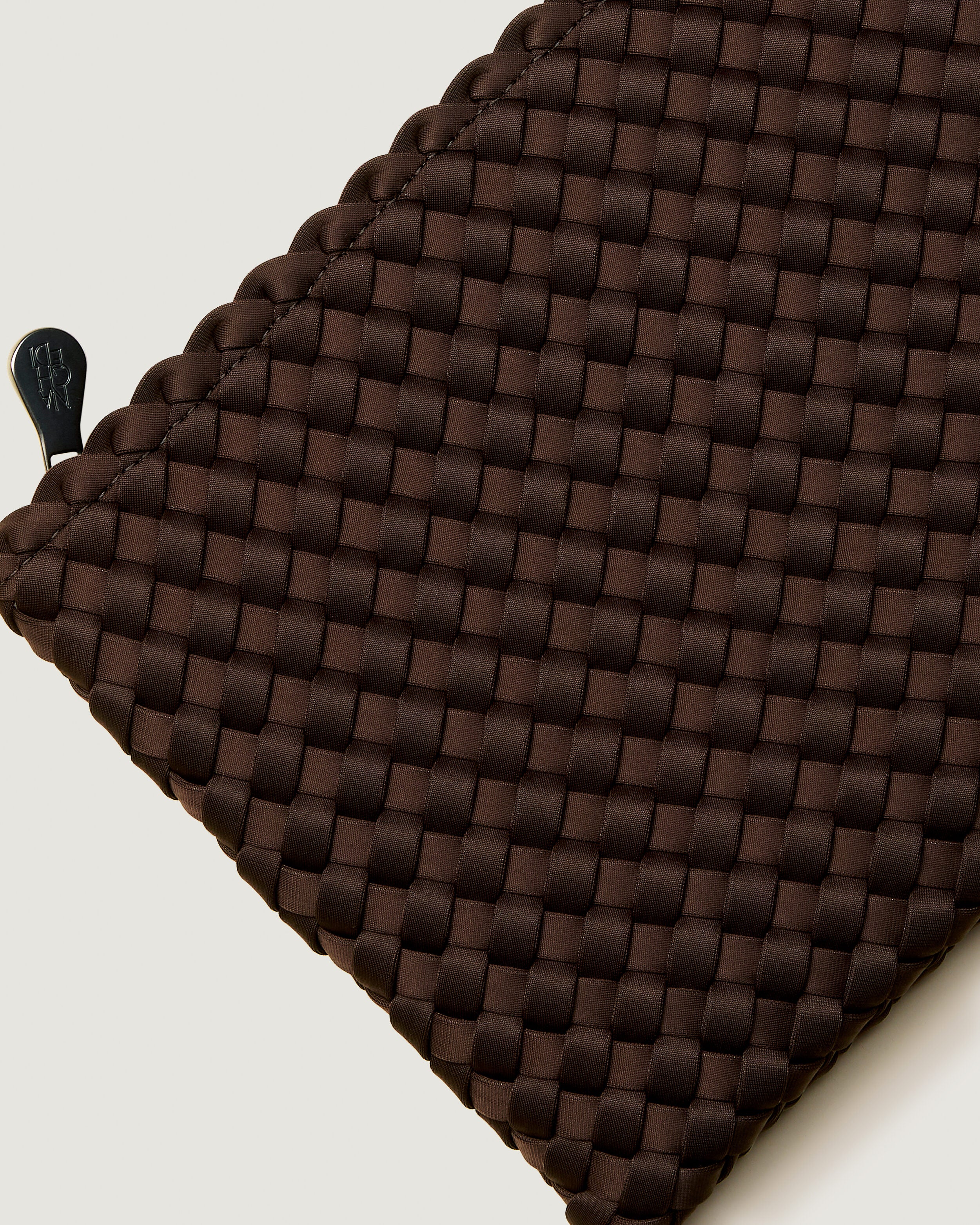 St. Barths Small Tote | Chocolate - Image 3